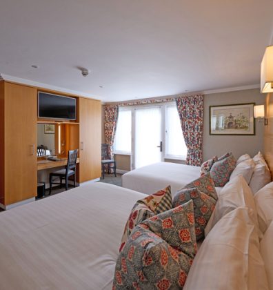 Castle Lodge (2 x Double Beds)